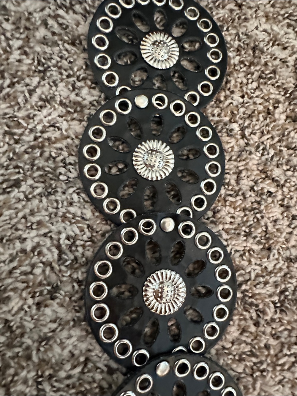 Black Floral Concho Waist Belt with Silver Medallions - Picture 5 of 7